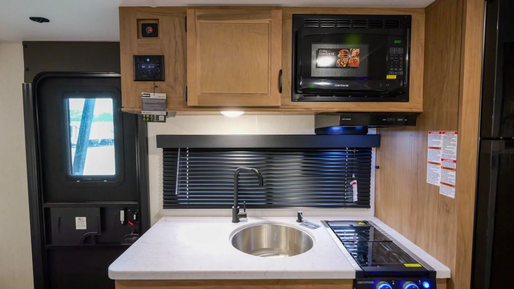 Cherokee Wolf PUP 16KHW