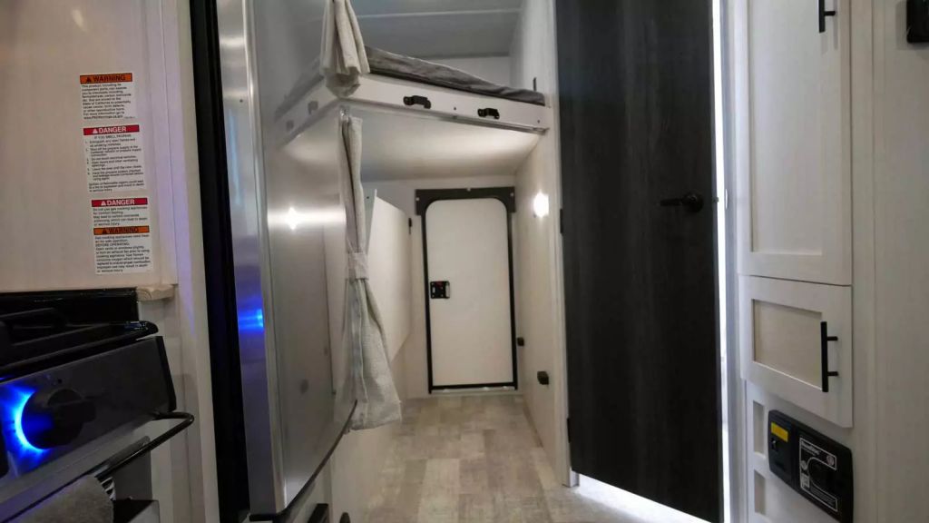 No Boundaries NB20.3